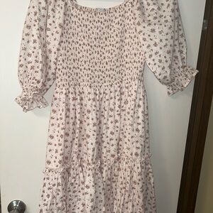 Ivy City Co Pink Floral Dress 🤍